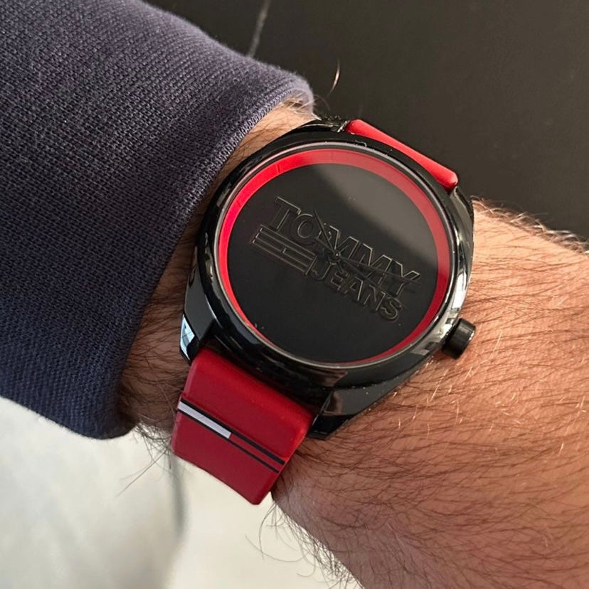 TOMMY HILFIGER WATCH