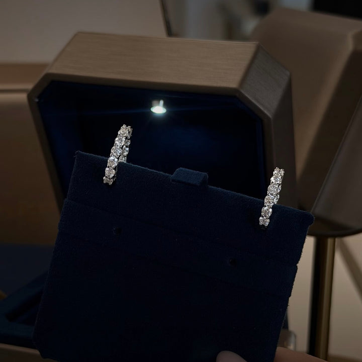 EARRINGS | 2.60 CARAT MOISSANITE DIAMOND