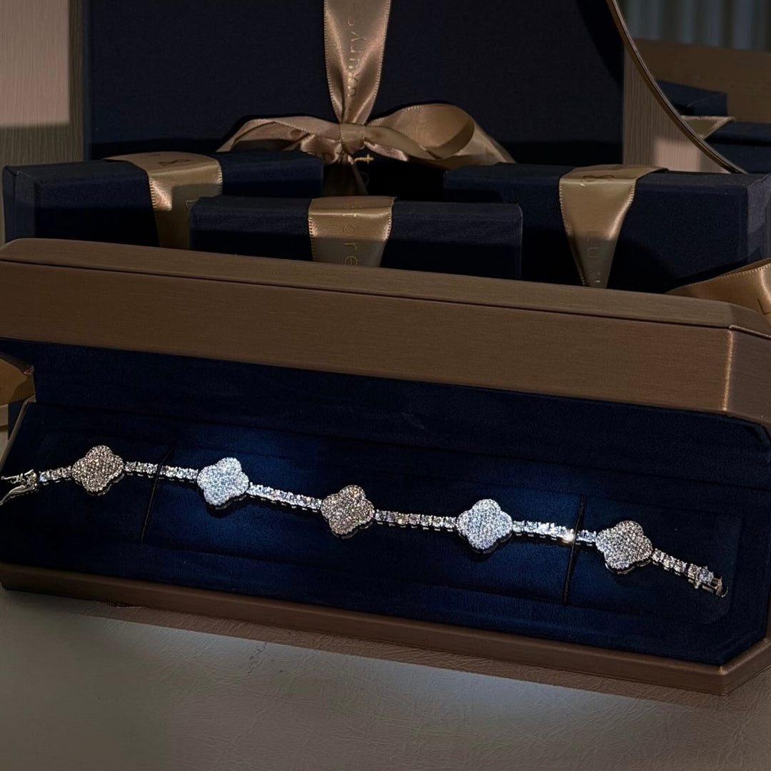 LUCKY DIAMOND BRACELET | MOISSANITE