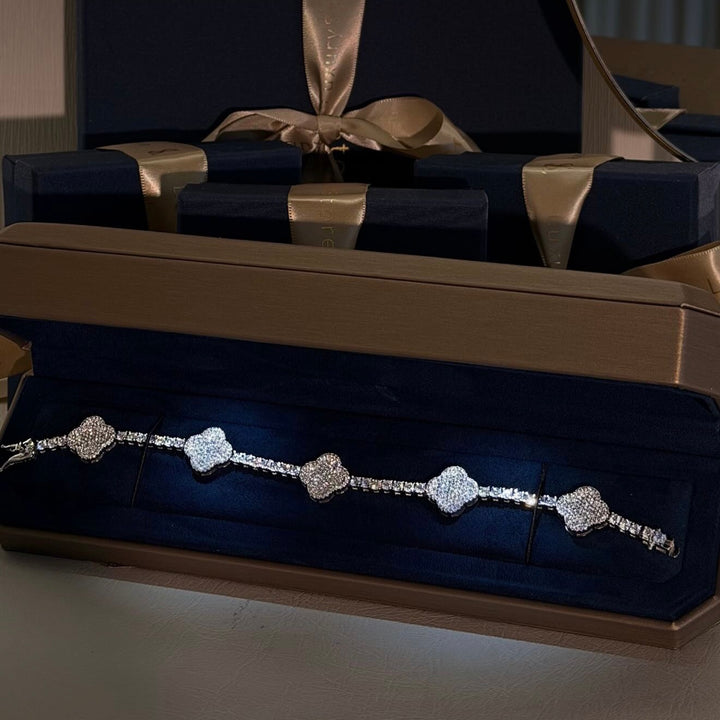 LUCKY DIAMOND BRACELET | MOISSANITE