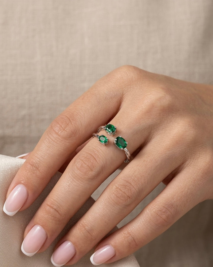 DIAMOND RING | MOISSANITE