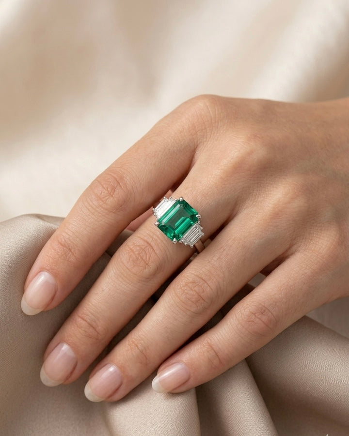 DIAMOND RING | MOISSANITE