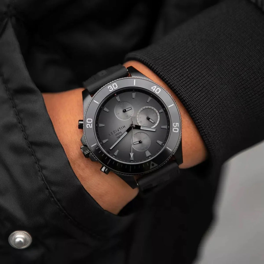 TOMMY HILFIGER WATCH