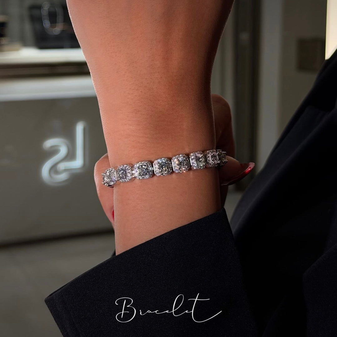 MADEMOISELLE BRACELET | MOISSANITE DIAMOND