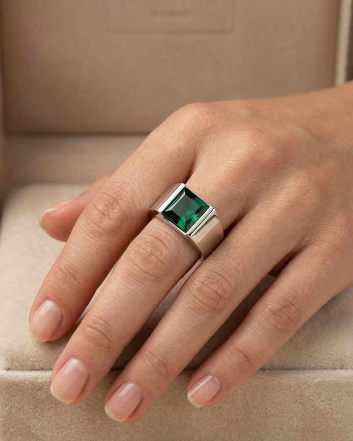 DIAMOND RING | MOISSANITE