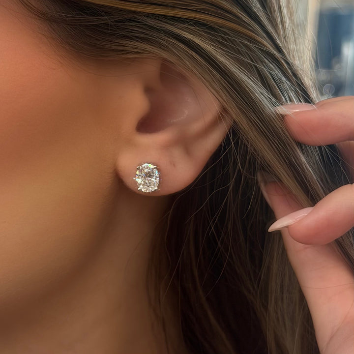 EARRINGS | 4.00 CARAT MOISSANITE DIAMOND