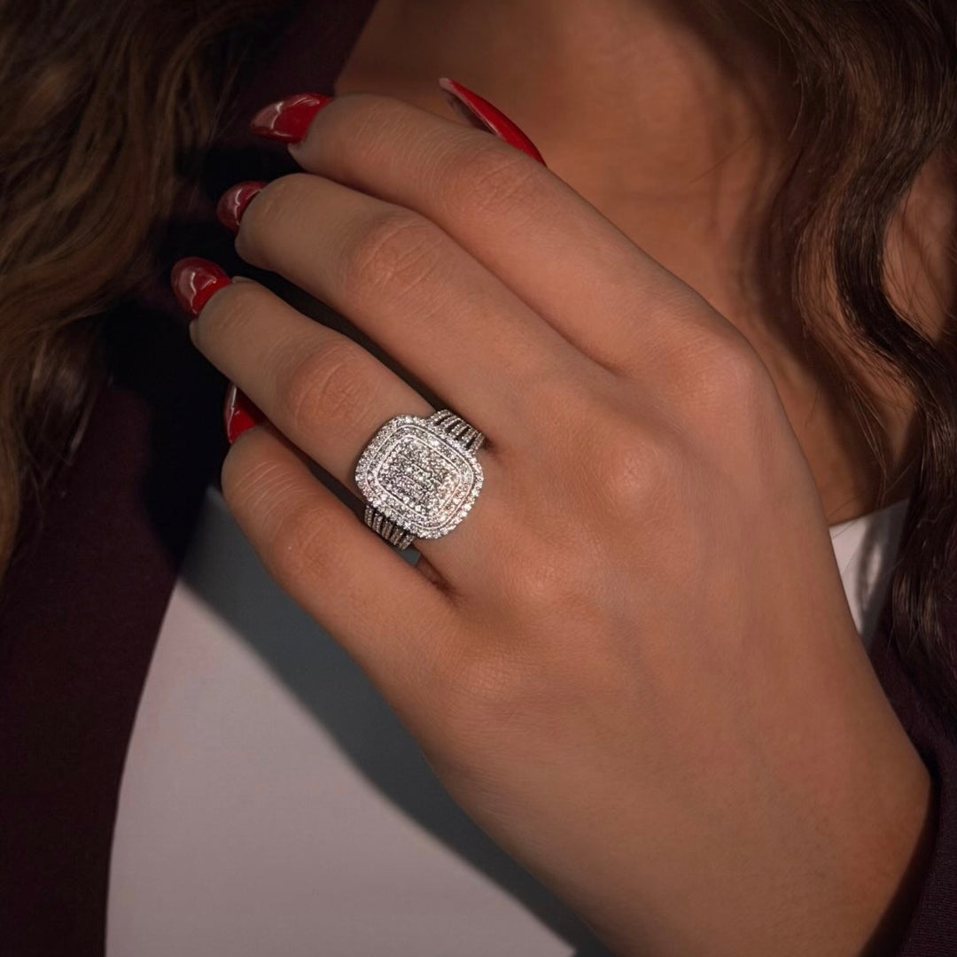 TAJ AL-MALIKA RING | MOISSANITE DIAMOND 0.42 CARAT