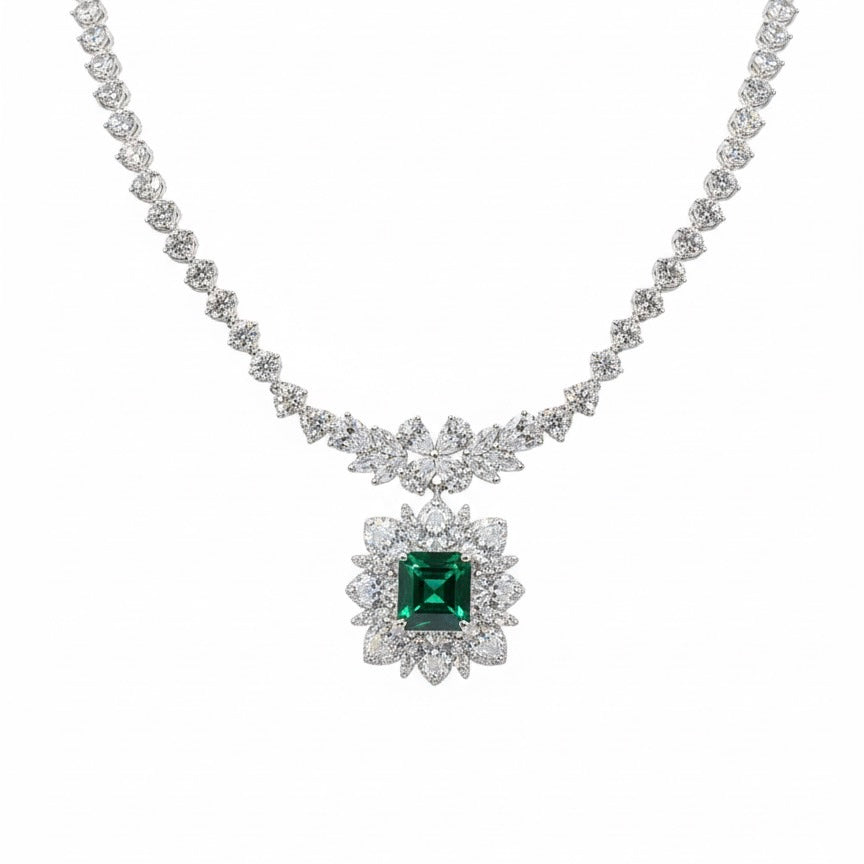 DIAMOND & EMERALD NECKLACE | MOISSANITE