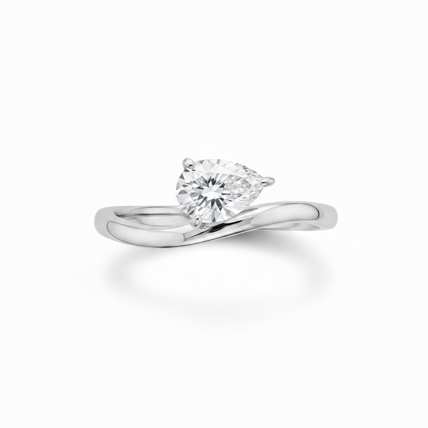DIAMOND RING | MOISSANITE