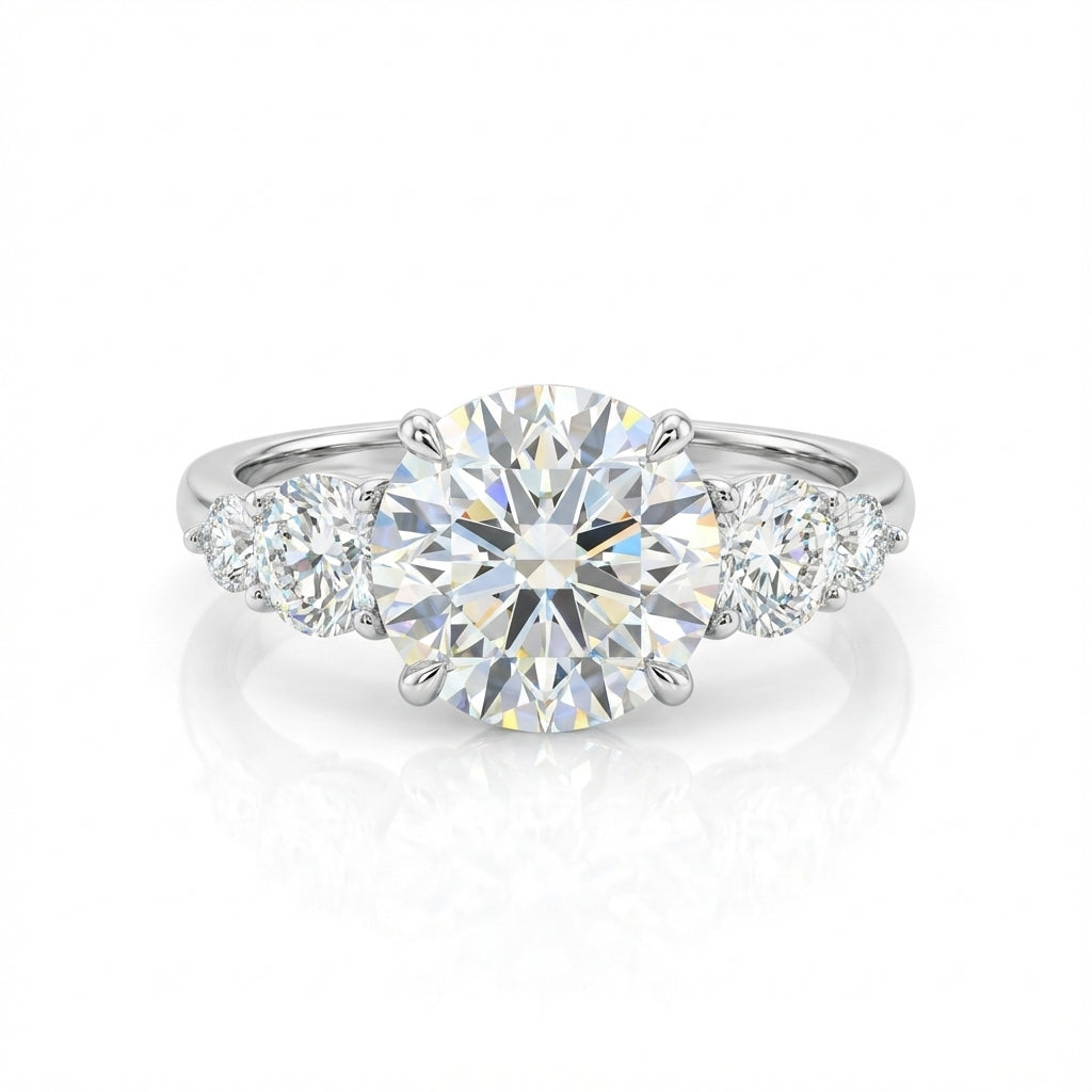 DIAMOND RING | MOISSANITE