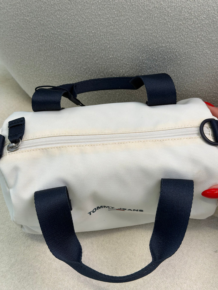 TOMMY HILFIGER BAG — SPECIAL PRICE DUE TO LIGHT MARKS