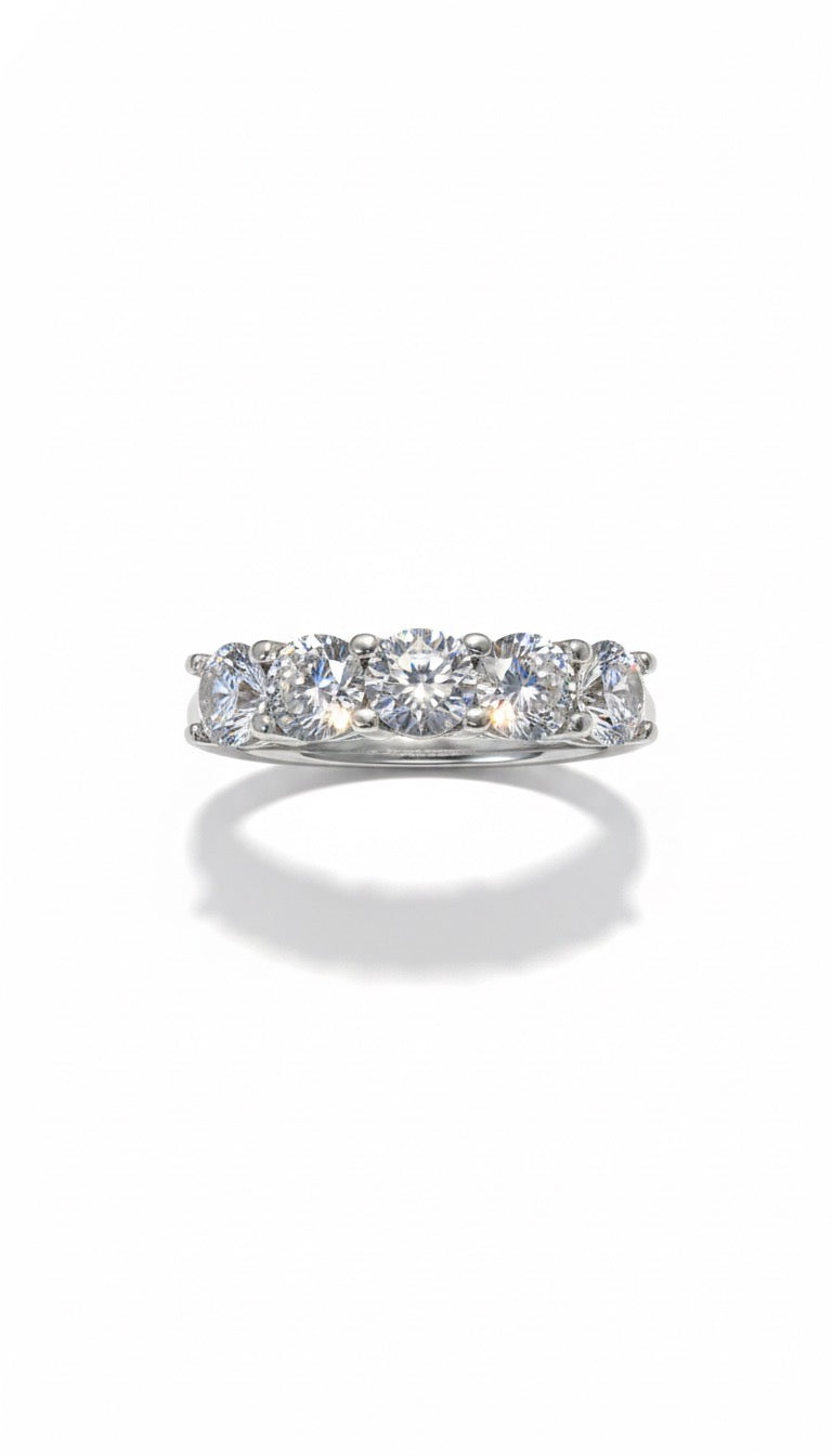 DIAMOND RING | MOISSANITE
