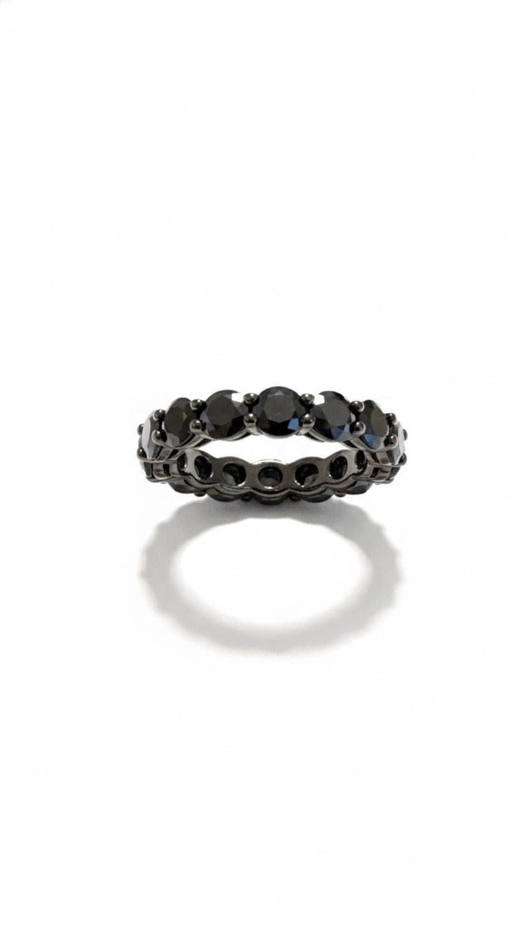 DIAMOND RING | BLACK MOISSANITE