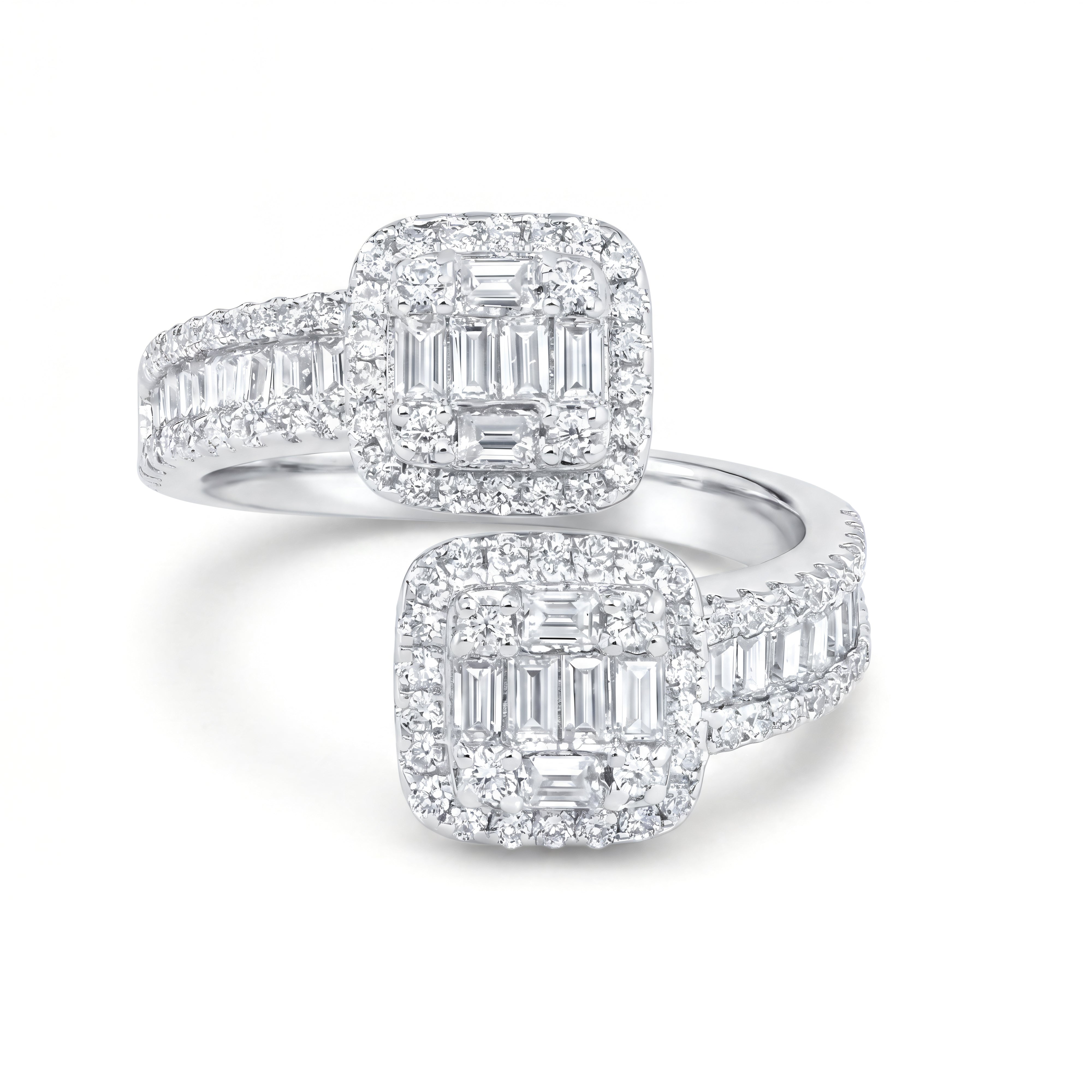 HOBÉ RING | MOISSANITE DIAMOND