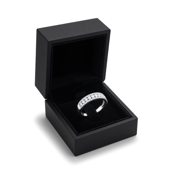 ETERNITY DIAMOND RING | MOISSANITE