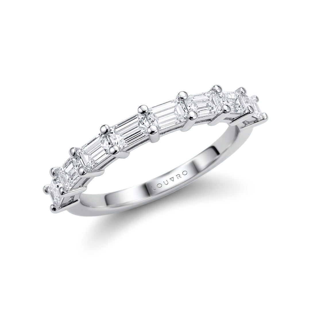 ETERNITY DIAMOND RING | MOISSANITE