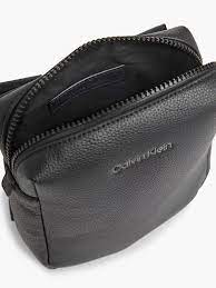 CALVIN KLEIN POUCH