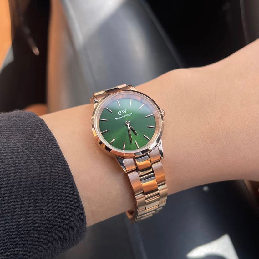 DANIEL WELLINGTON WATCH