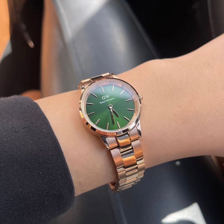 DANIEL WELLINGTON WATCH